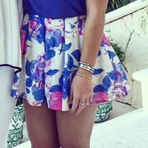 L’atiste Flowy Shorts Size M